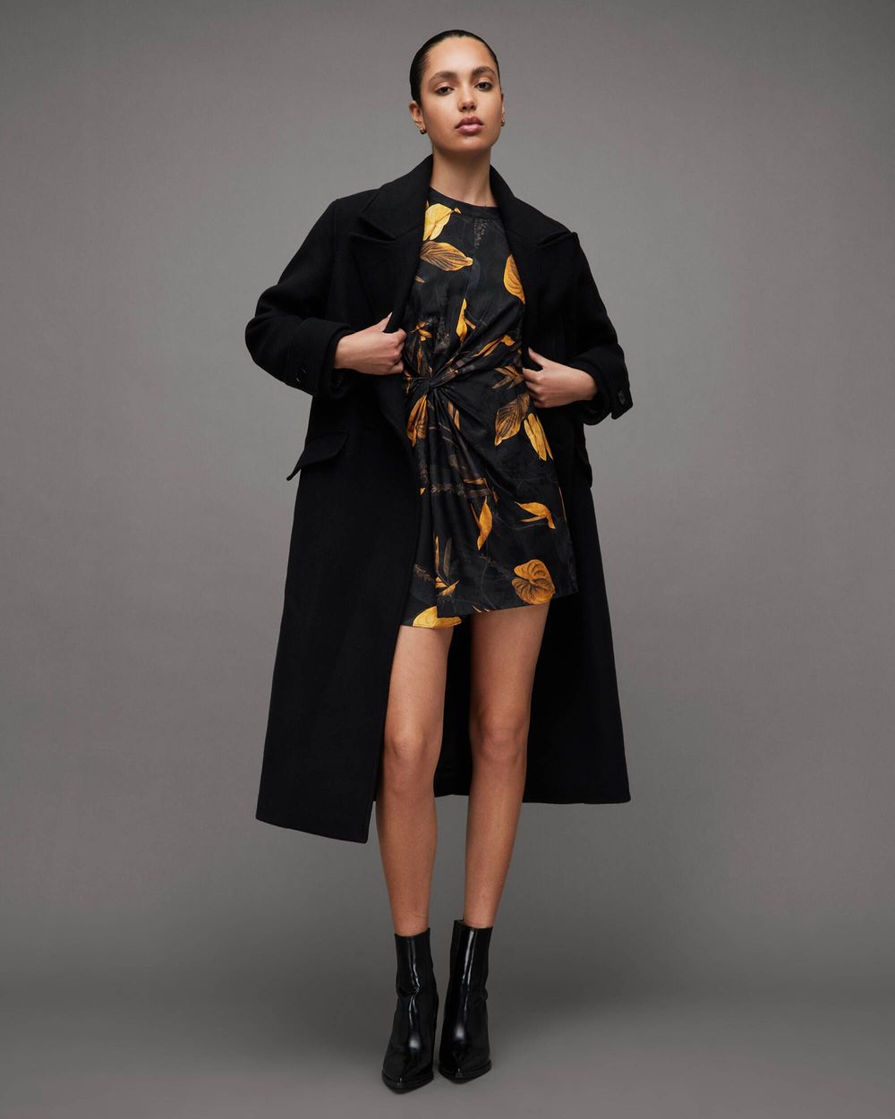 How to Wear Short Dresses in Winter7 Stylish Ways